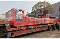 云南3臺(tái)改造完的8噸雙司機(jī)室防爆電機(jī)車整車發(fā)貨