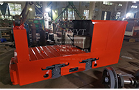 云南5噸架線式電機車發(fā)貨