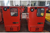 云南CTY5噸礦用湘潭電機(jī)車(chē)發(fā)往上海