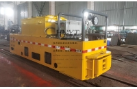 云南定制型蓄電池湘潭電機車發(fā)往臺灣