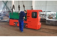 云南2套5噸湘潭防爆電機車發(fā)貨