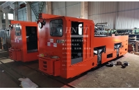 貴州定制型CJY14噸架線式湘潭電機車發(fā)往貴州