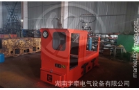 架線式電機車為什么禁止在停穩(wěn)前反向行駛？