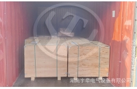 黑龍江一批礦用湘潭電機車裝柜發(fā)往海外